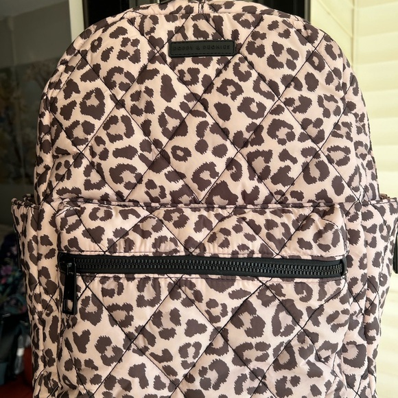 Poppy and Peonies quilted Brooklyn backpack Leopard - Picture 1 of 4